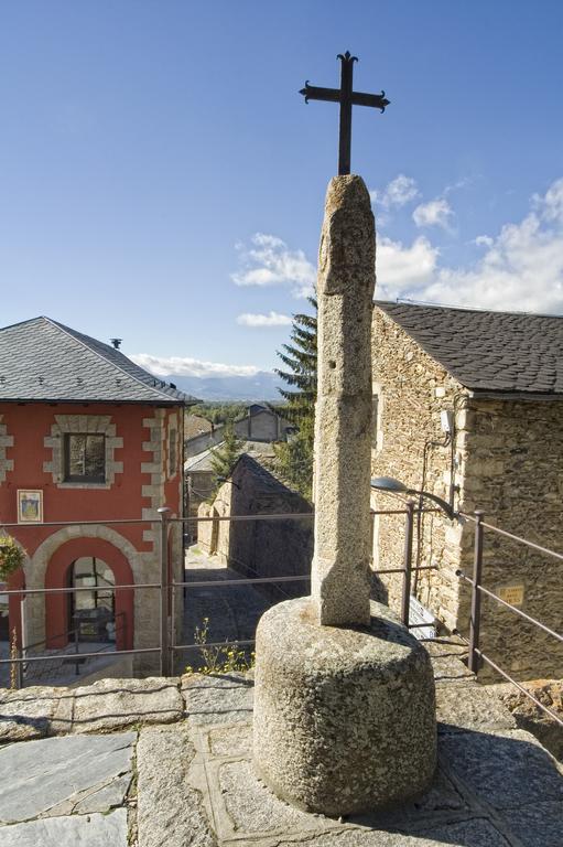 Alberg Anna Maria Janer Llivia Esterno foto